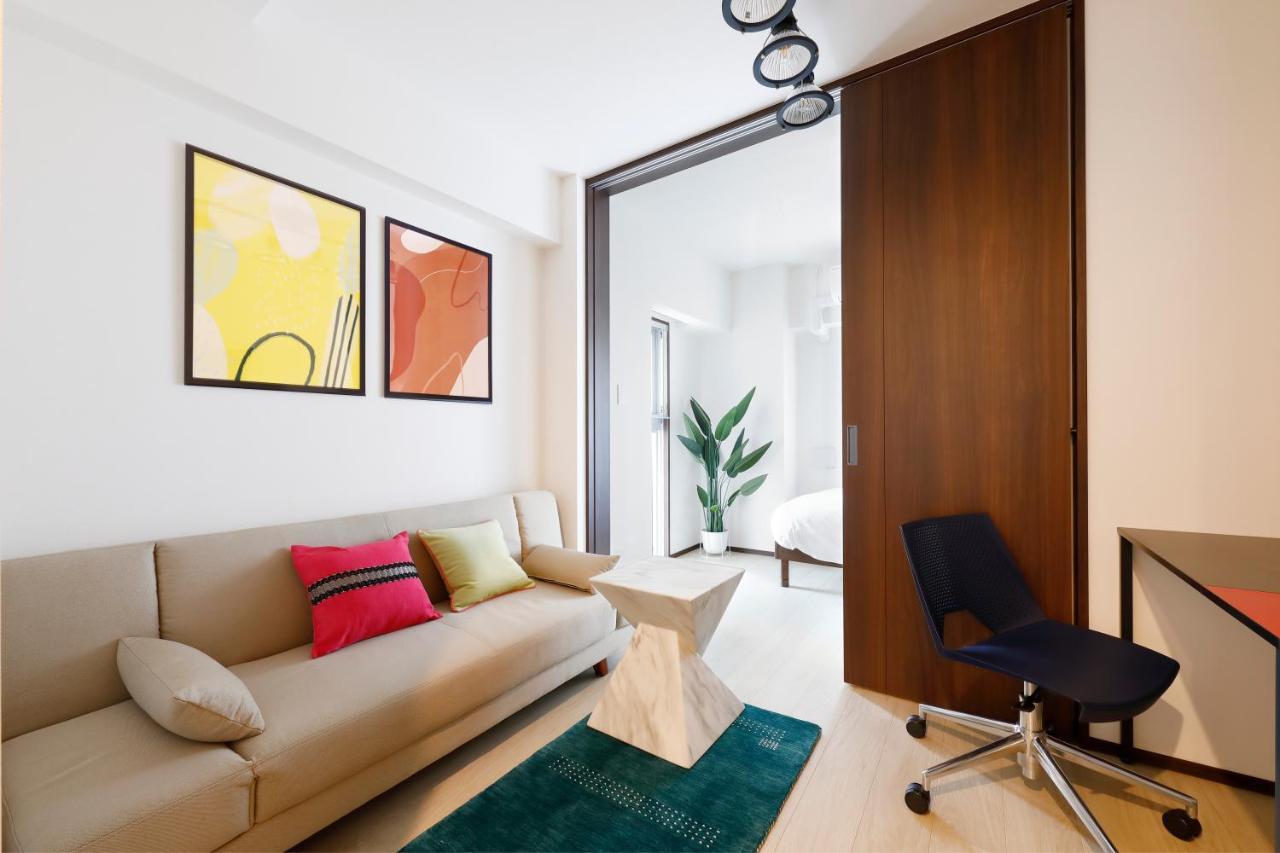 Mat Oshiage Apartemen Tokyo