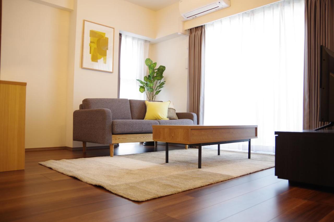Mat Oshiage Apartemen *
